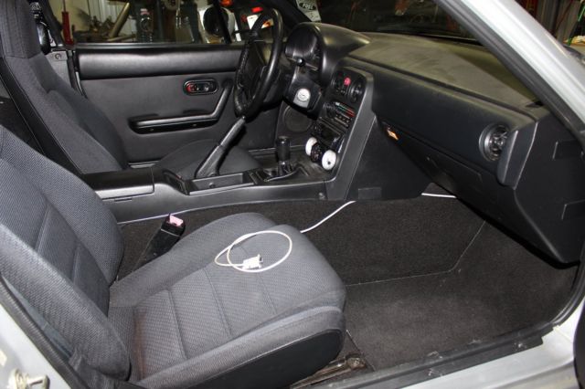 1991 Mazda MX-5 Miata Base Convertable 2-Door - photo 8