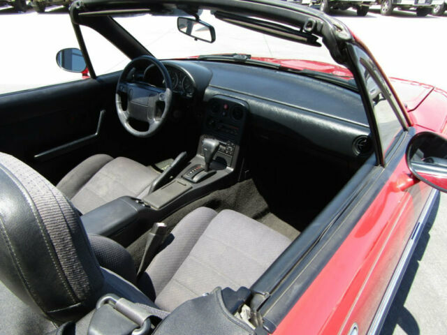 1991 Mazda MX-5 Miata 2dr Coupe Convertible - photo 10