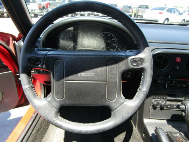 1991 Mazda MX-5 Miata 2dr Coupe Convertible - photo 11