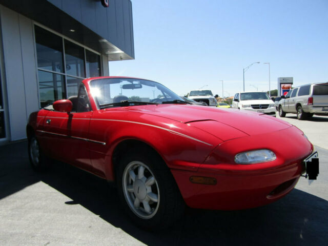 1991 Mazda MX-5 Miata 2dr Coupe Convertible - photo 9