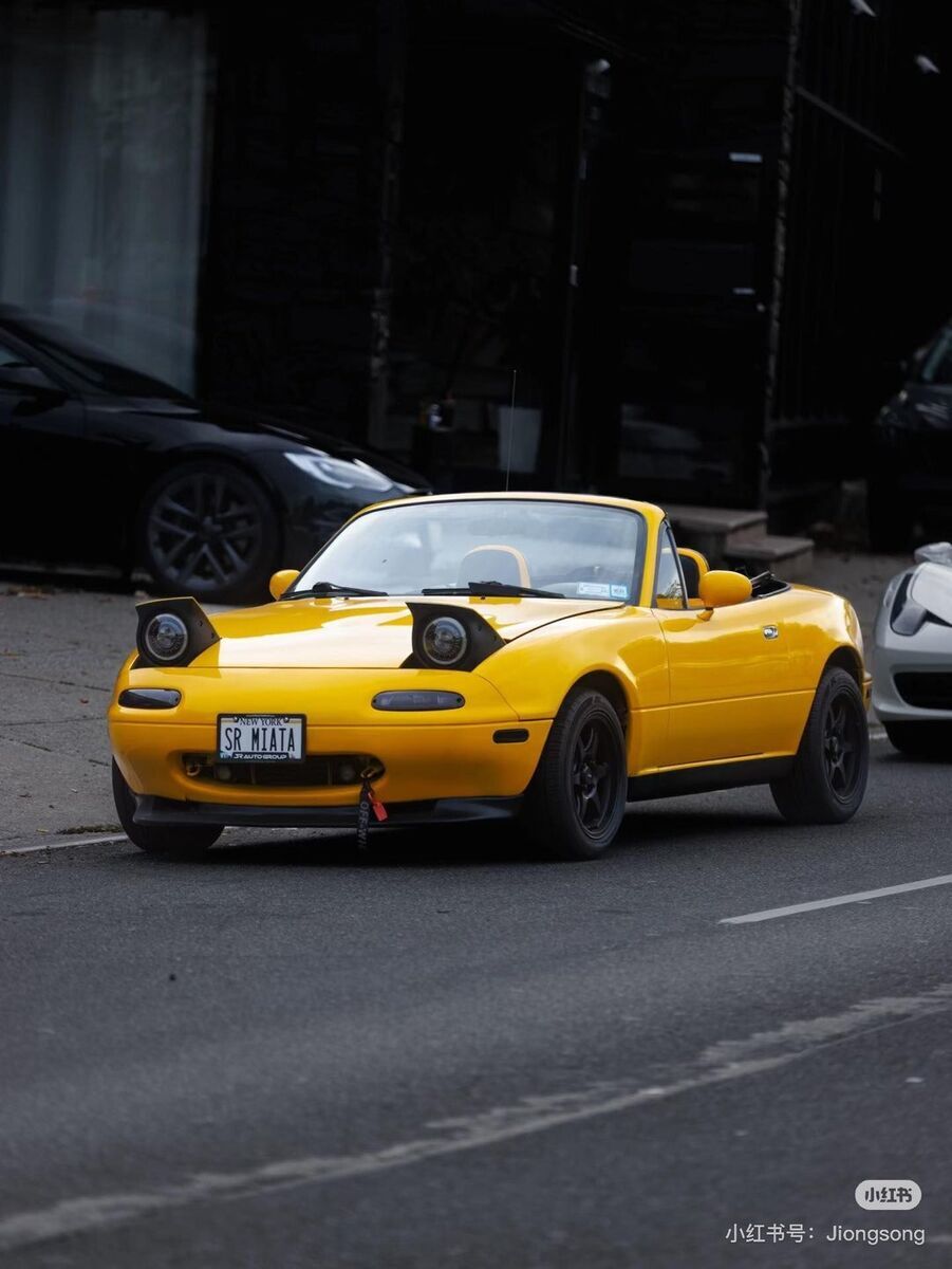 1991 Mazda MX-5 Miata 1991 MAZDA MX-5 MIATA RF CONVERTIBLE - photo 10