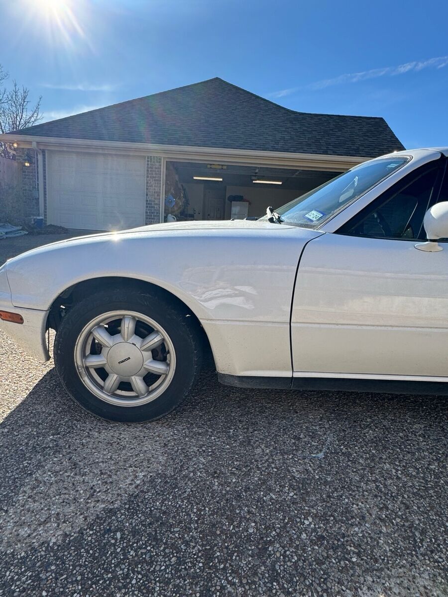 1991 Mazda MX-5 Miata base - photo 2