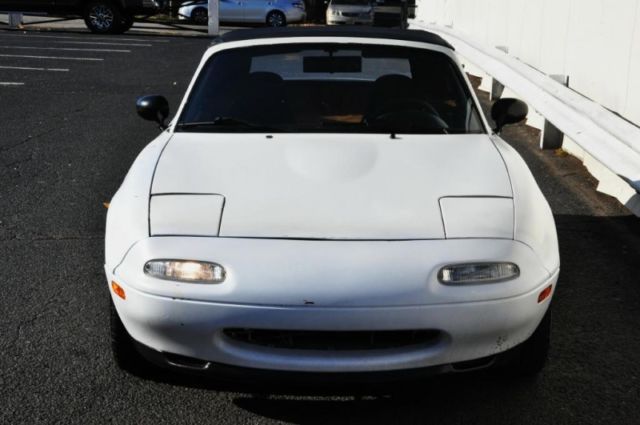 1991 MAZDA MX-5 MIATA, WHITE with 206500 Miles available now! 1991 Mazda MX-5 Miata --