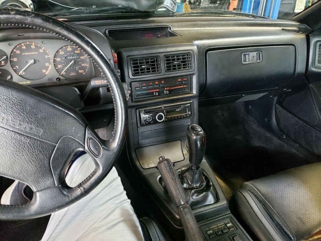 1991 Mazda RX-7 - photo 12