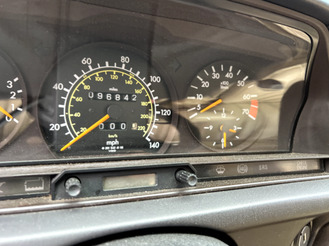 1991 Mercedes-Benz E-Class 190E 2.6 Body - photo 13