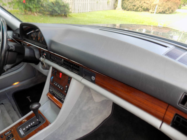 1991 Mercedes-Benz 300-Series - photo 11