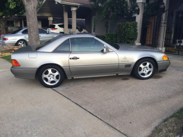 1991 Mercedes 300 SL Roadster - Dream Car! - Convertible & Hardtop w/ Roll Bar! 1991 Mercedes-Benz 300-Series