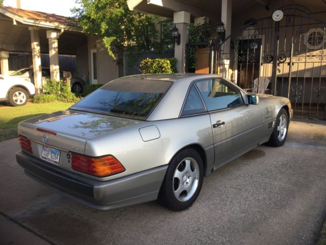 1991 Mercedes-Benz SL-Class Standard Factory Mercedes Trim - photo 8