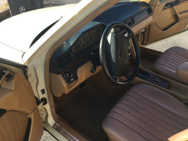 1991 Mercedes-Benz 300-Series - photo 3