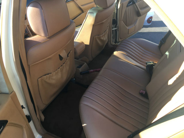 1991 Mercedes-Benz 300-Series - photo 9
