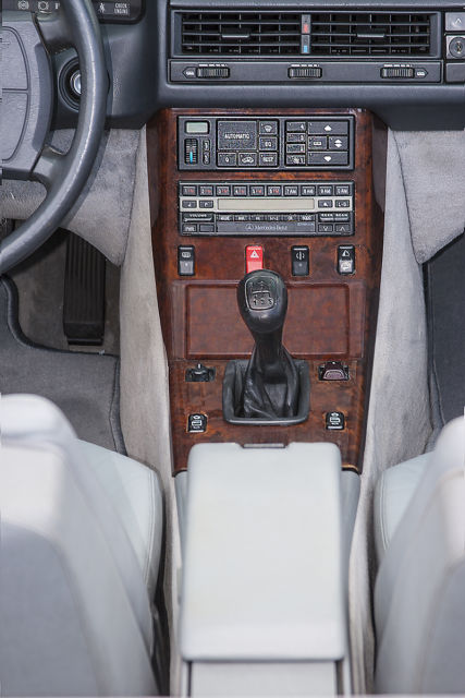 1991 Mercedes-Benz SL-Class - photo 10