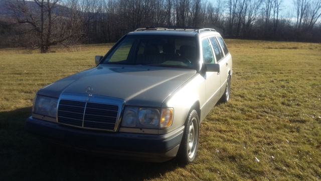 1991 Mercedes 300TE 4-Matic Estate Wagon 1991 Mercedes-Benz 300-Series Estate Wagon 4-Matic