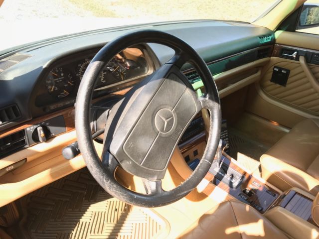 1991 Mercedes-Benz 400-Series - photo 8