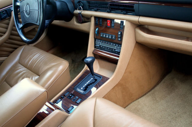 1991 Mercedes-Benz 400-Series - photo 12