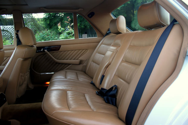 1991 Mercedes-Benz 400-Series - photo 13