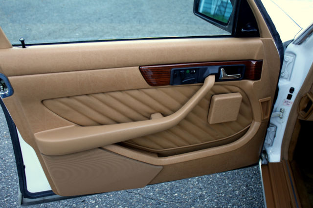 1991 Mercedes-Benz 400-Series - photo 10