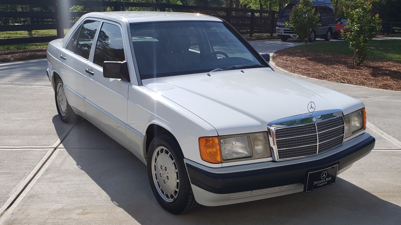 1991 Mercedes-Benz 190-Series - photo 2