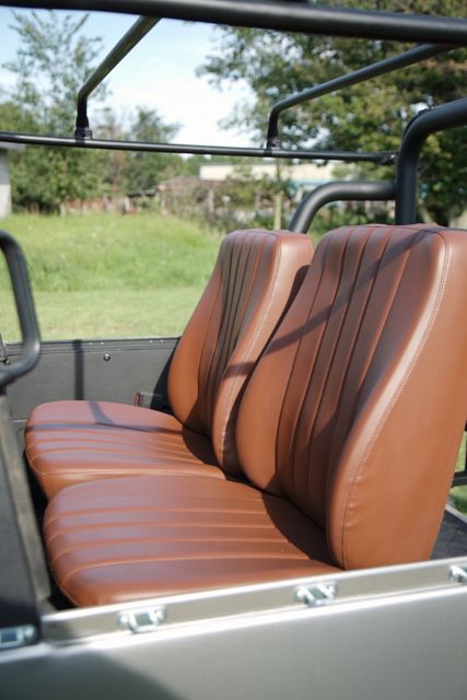 1991 Mercedes-Benz G-Class 250GD 2 Door Convertible Cabrio with Soft Top - photo 10