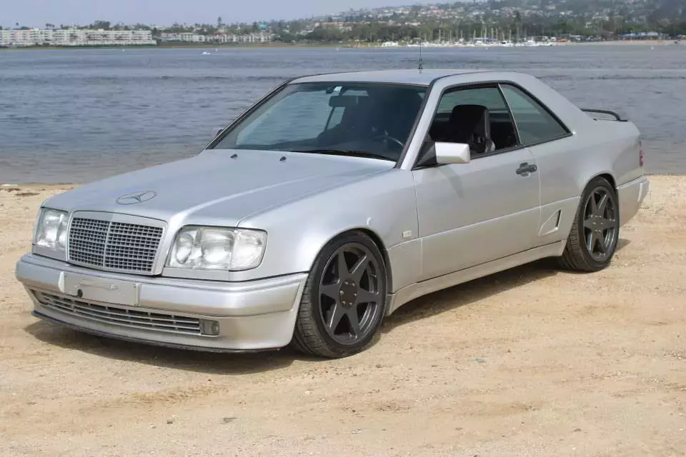1991 Mercedes Benz 300 300CR 40,000 Miles Silver 3.0 1991 Mercedes-Benz 300-Series 300CR