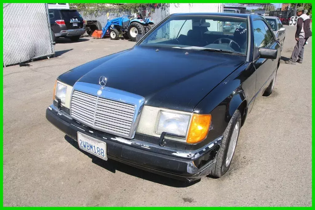1991 Mercedes Benz 300 CE 3.0 L 6 Cylinder NO RESERVE 1991 Mercedes-Benz 300-Series 300 CE