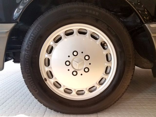 1991 Mercedes-Benz 300 SE - photo 10