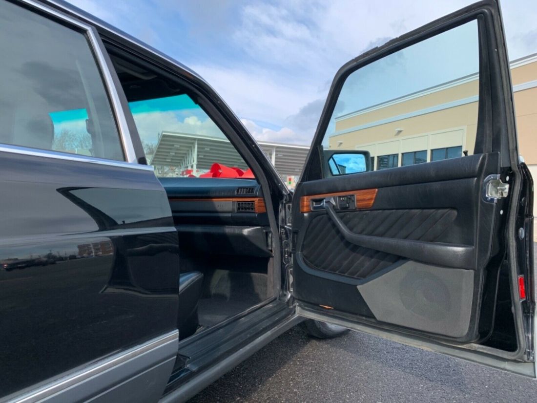 1991 Mercedes-Benz 300-Series - photo 10