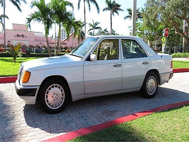 1991 Mercedes-Benz 300-Series 300D - photo 10