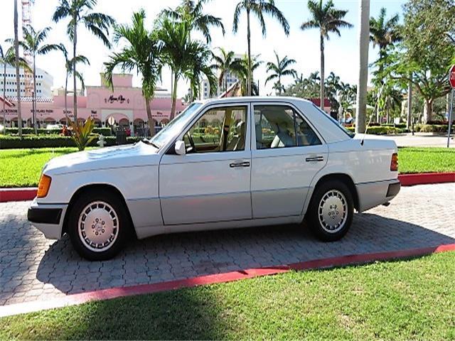 1991 Mercedes-Benz 300-Series 300D - photo 11