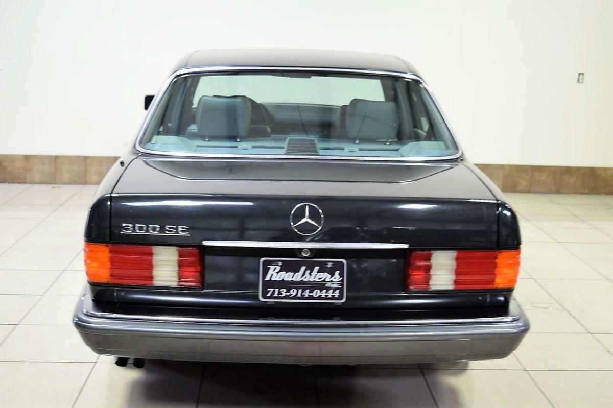 1991 Mercedes-Benz 300-Series 300SE - photo 6