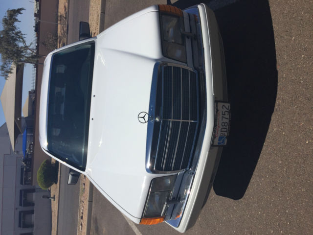 1991 Mercedes-Benz 300-Series - photo 12