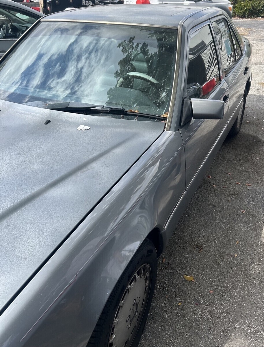 1991 Mercedes-Benz 300-Series E - photo 3
