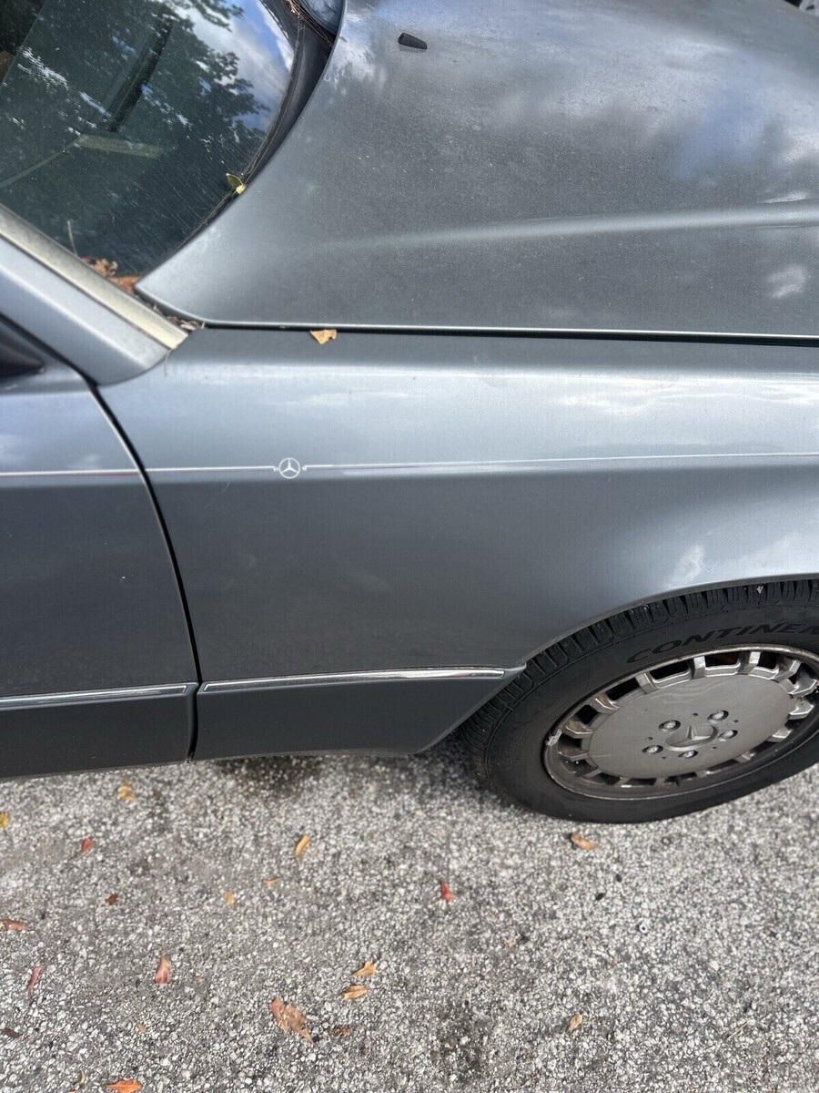 1991 Mercedes-Benz 300-Series E - photo 7