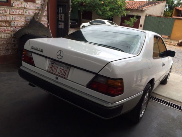 1991 Mercedes-Benz 300-Series Coupe - photo 4