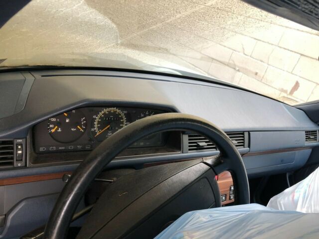 1991 Mercedes-Benz 300-Series - photo 5