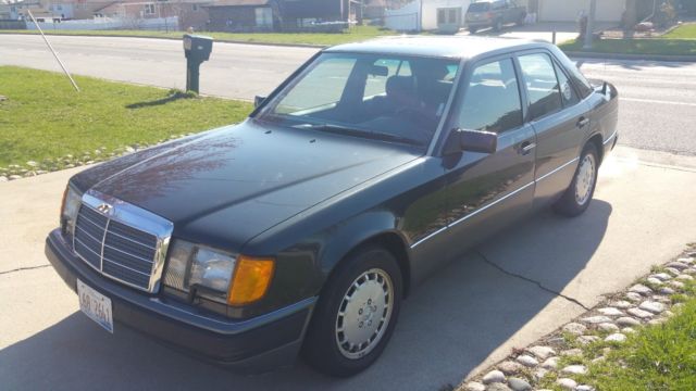 1991 Mercedes-Benz 300-Series 4dr Sedan 30 - photo 2
