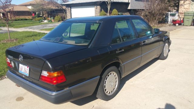 1991 Mercedes-Benz 300-Series 4dr Sedan 30 - photo 5