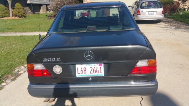 1991 Mercedes-Benz 300-Series 4dr Sedan 30 - photo 6