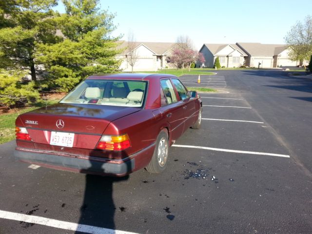 1991 Mercedes-Benz 300-Series - photo 11
