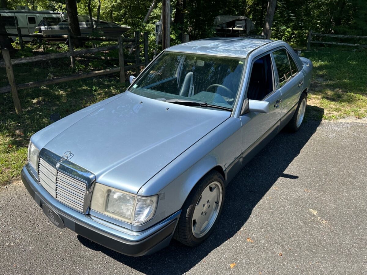 1991 Mercedes-Benz E-Class - photo 10