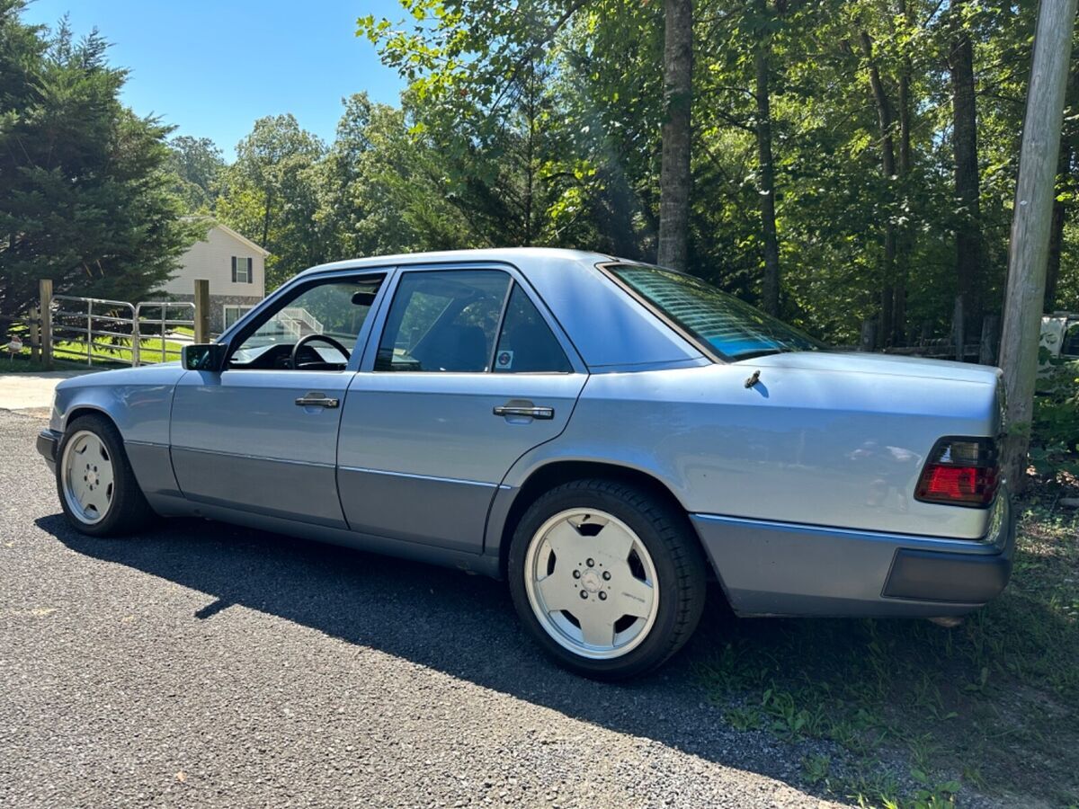 1991 Mercedes-Benz E-Class - photo 3