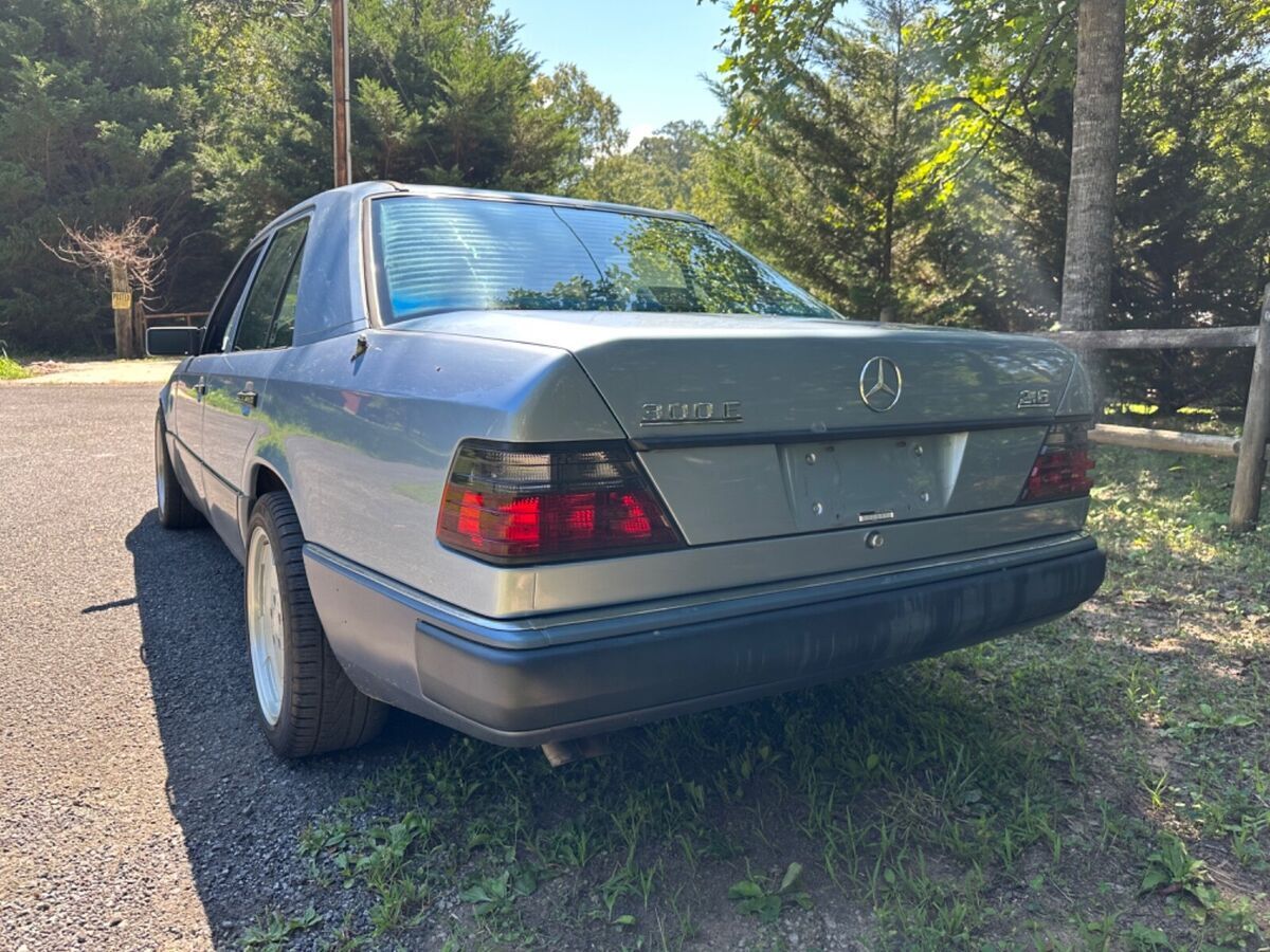 1991 Mercedes-Benz E-Class - photo 5