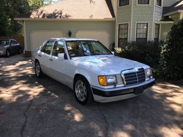 1991 Mercedes Benz 300E W124 1991 Mercedes-Benz 300-Series
