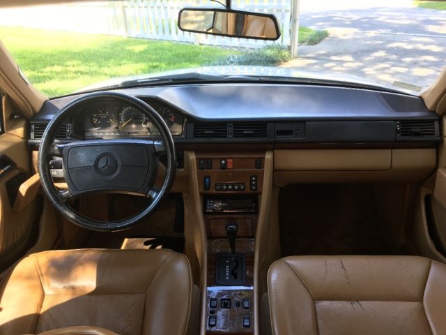 1991 Mercedes-Benz 300-Series - photo 13