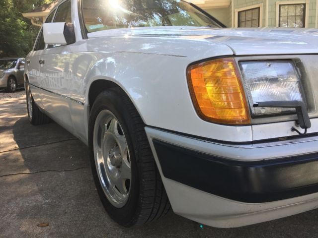 1991 Mercedes-Benz 300-Series - photo 9