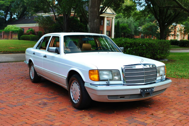 1991 Mercedes-Benz 300-Series spectular 37,548 Original Miles Gorgeous Benz! - photo 2
