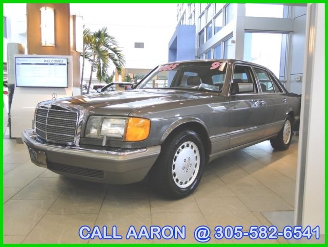 1991 Mercedes-Benz 300-Series Base Sedan 4-Door