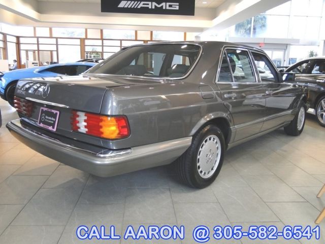 1991 Mercedes-Benz 300-Series Base Sedan 4-Door - photo 4