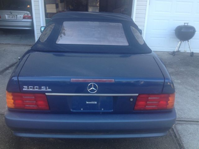 1991 Mercedes-Benz SL-Class CONVERTIBLE / HARDTOP - photo 4