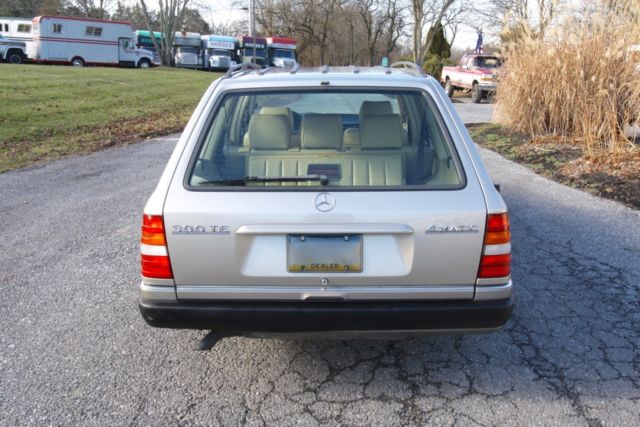 1991 Mercedes-Benz 300-Series 300TE - photo 4