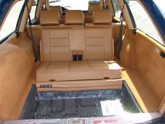 1991 Mercedes-Benz 300-Series Base Wagon 4-Door - photo 12